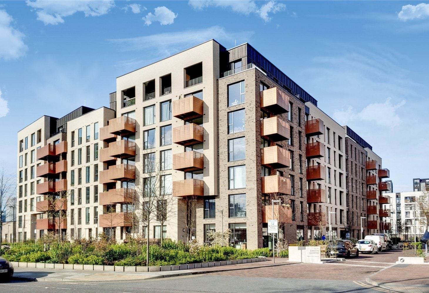Flat Forrester Way in Greater London