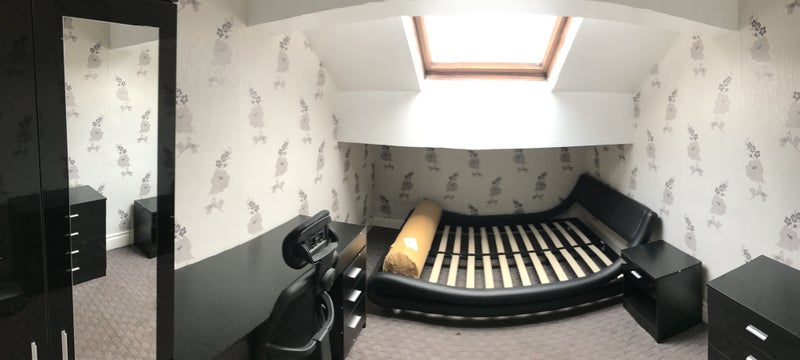Room Grove Terrace in Bradford