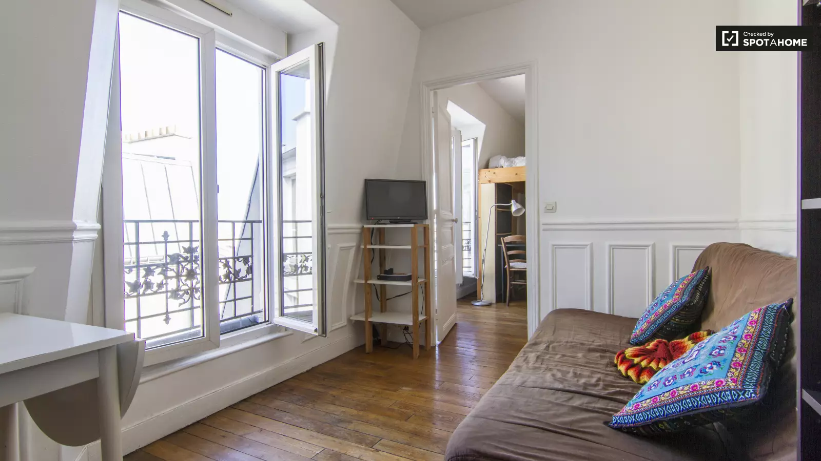 Appartement Rue Firmin Gillot à Paris