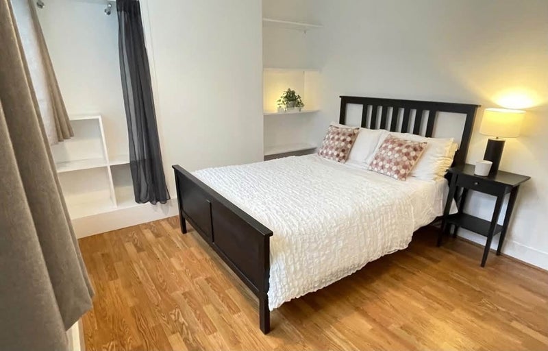 Room Hunmanby Avenue in Manchester