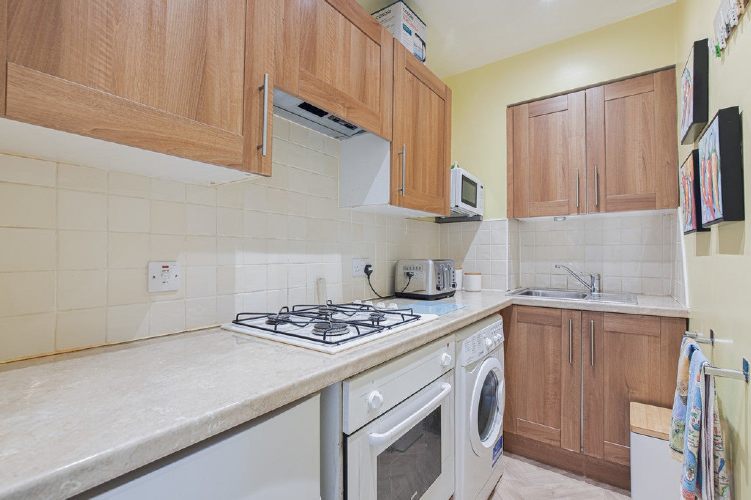 Flat Roslin Terrace in Aberdeen City