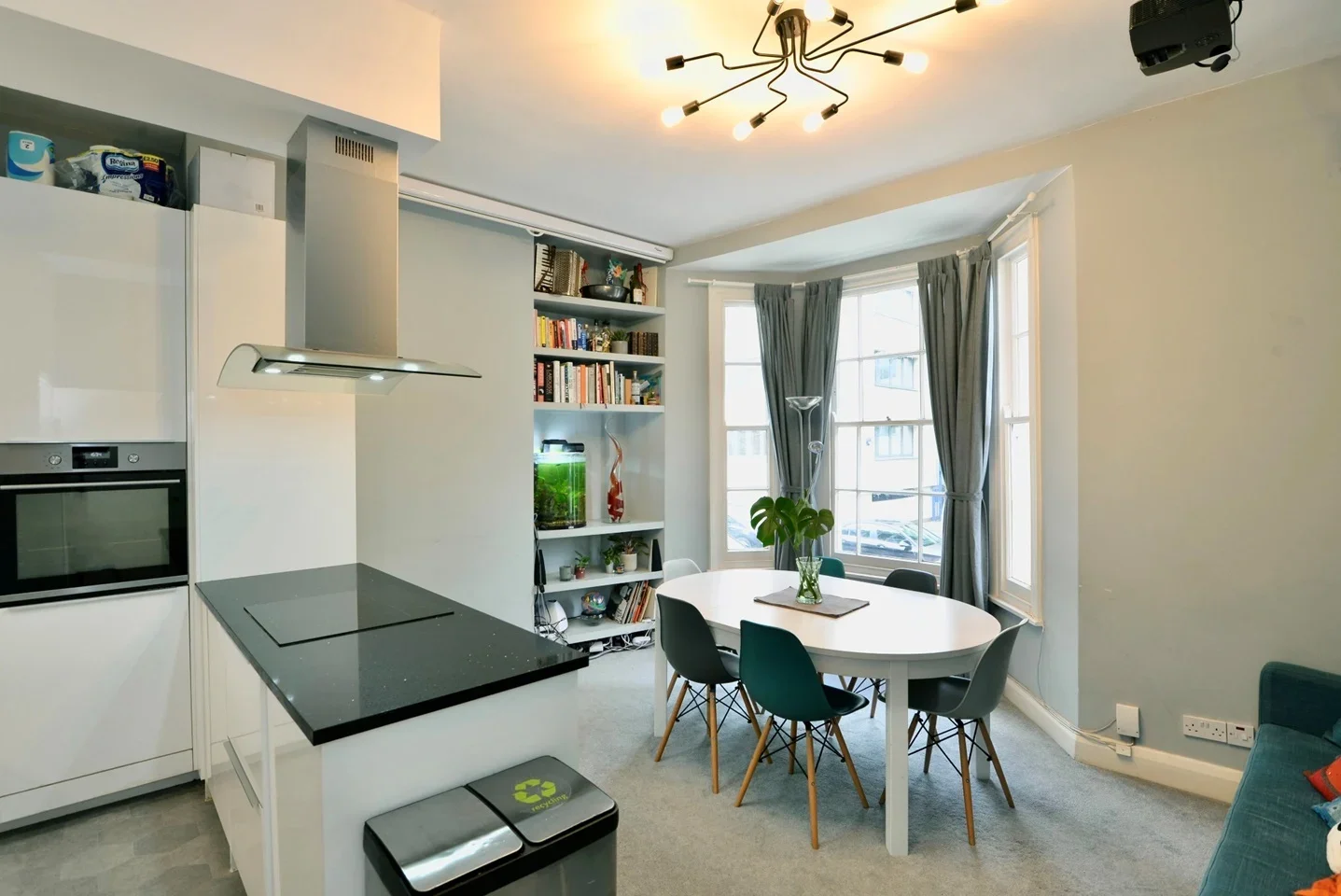 Flat Haverstock Hill in Greater London