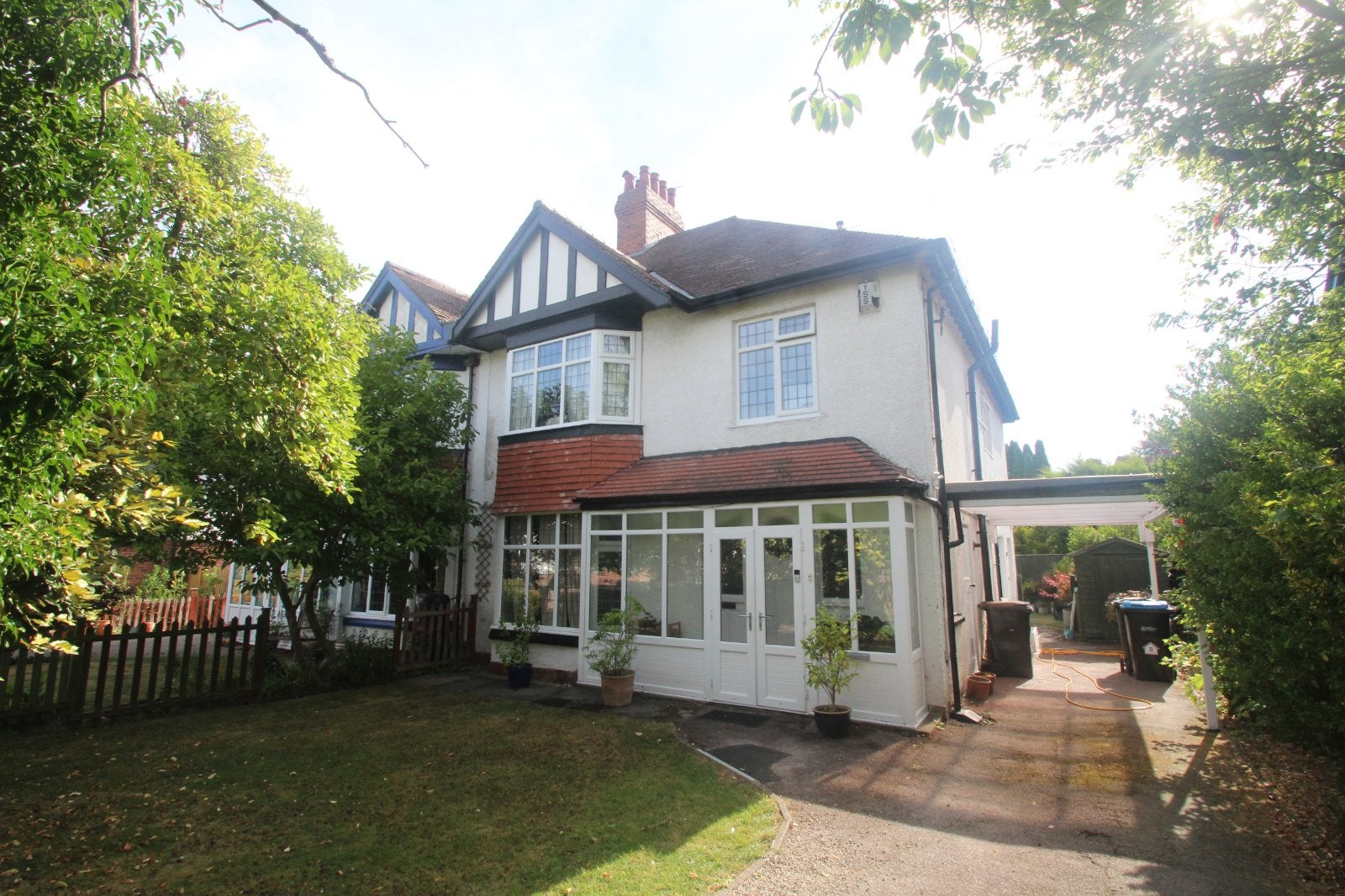 House Woodlands Drive in Harrogate