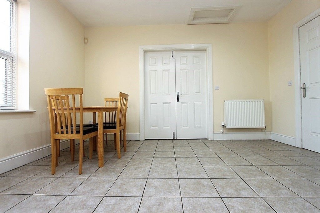 Flat Burton Road in Derby