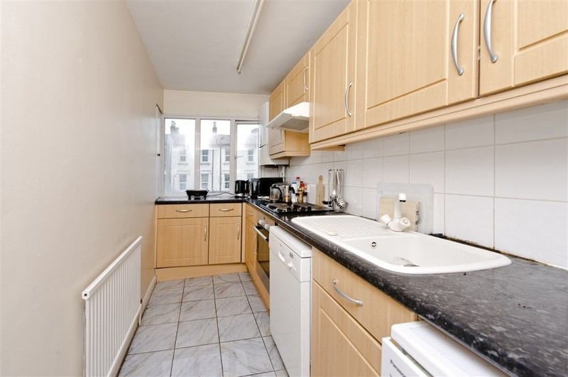 Room Uxbridge Road in Greater London