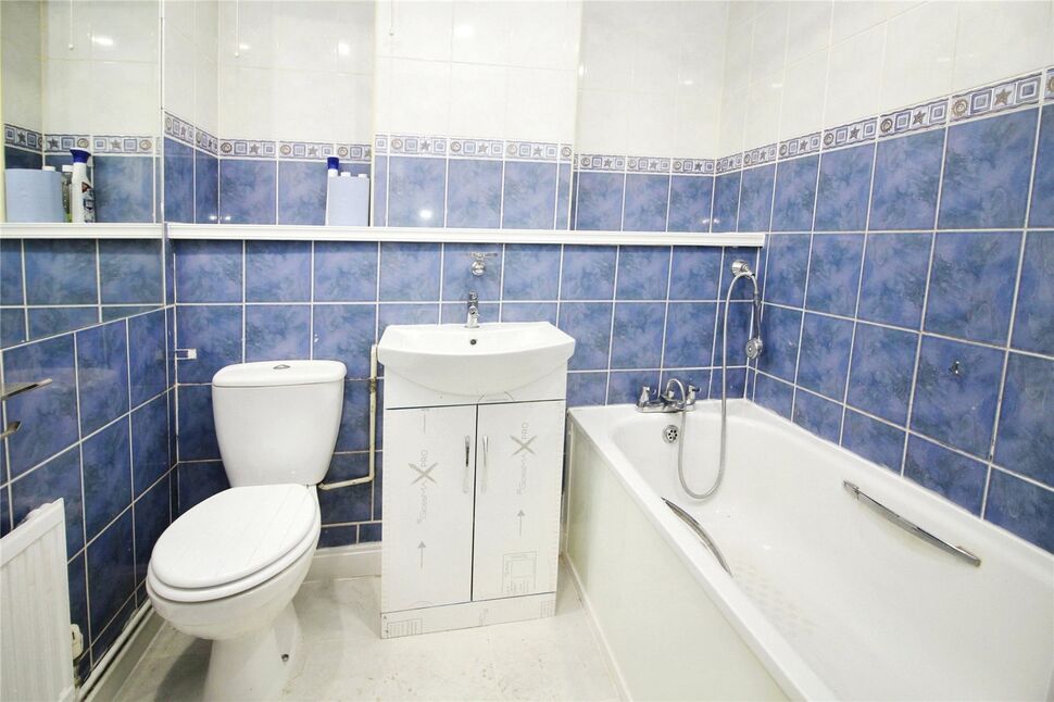 Flat Atholl Court in Test Valley