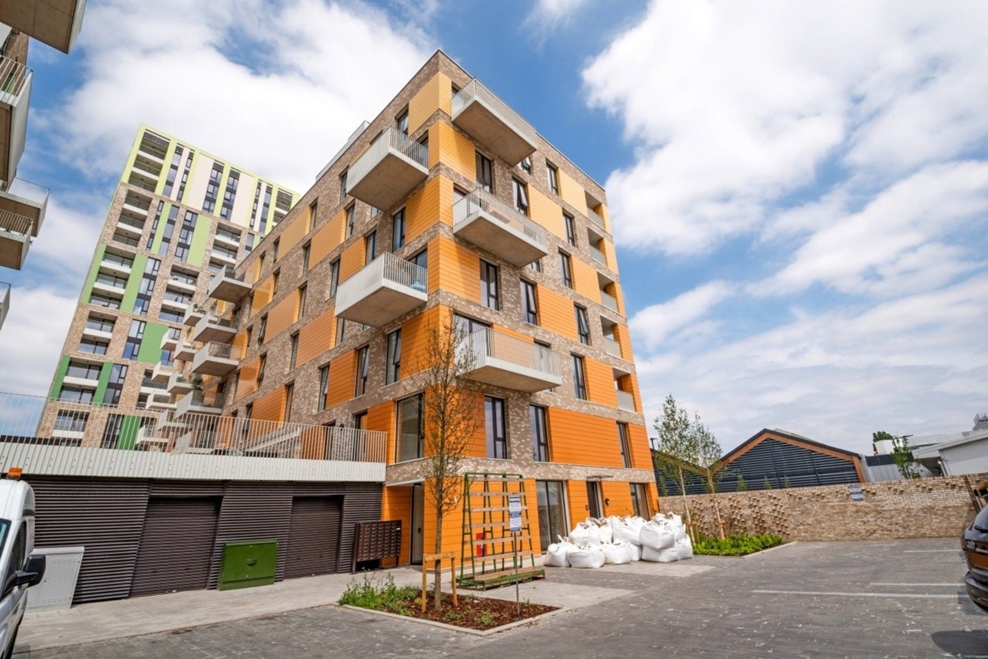 Flat Cyrus Field Street in Greater London