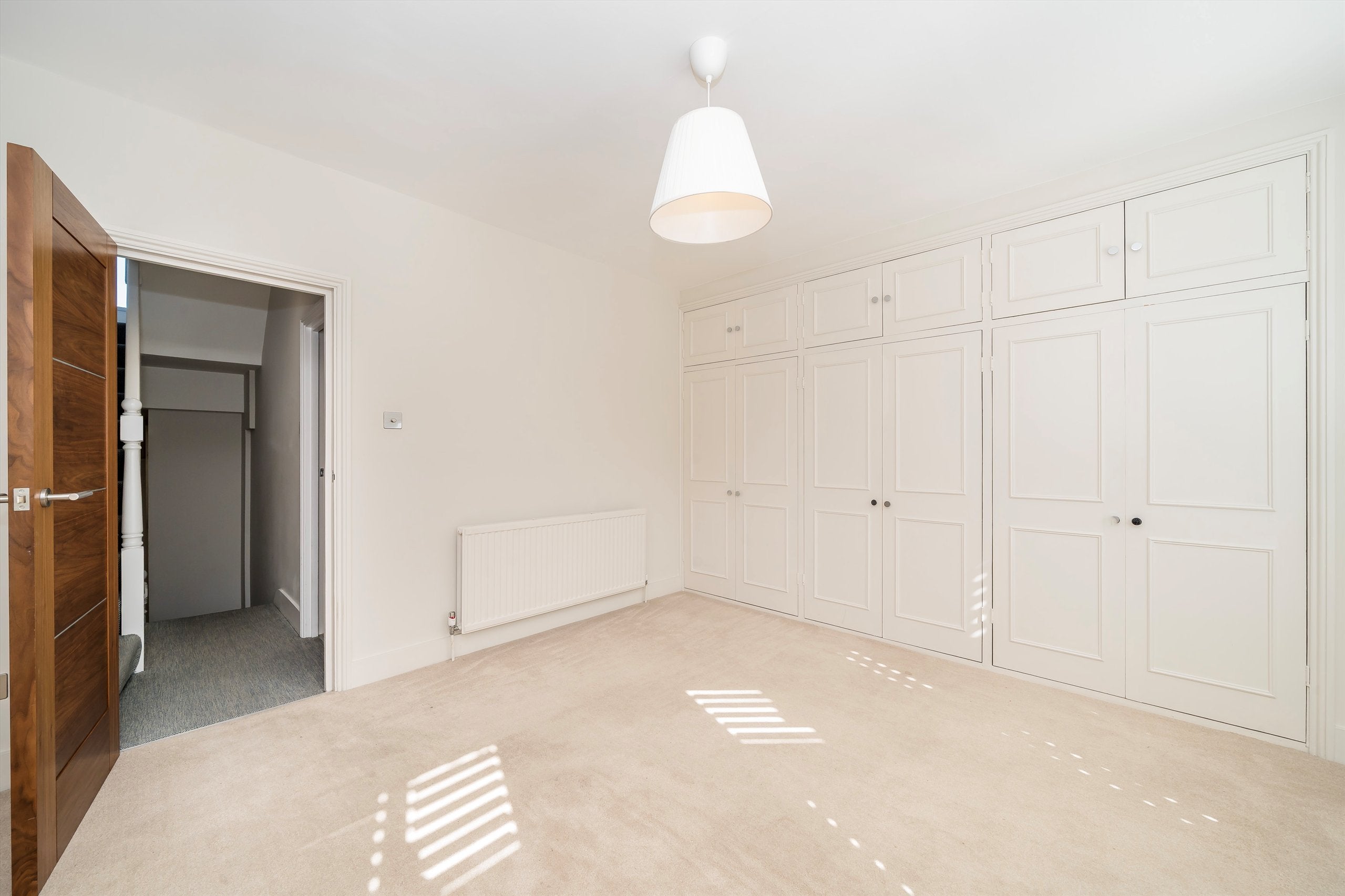 Flat Ashcombe Street in Greater London