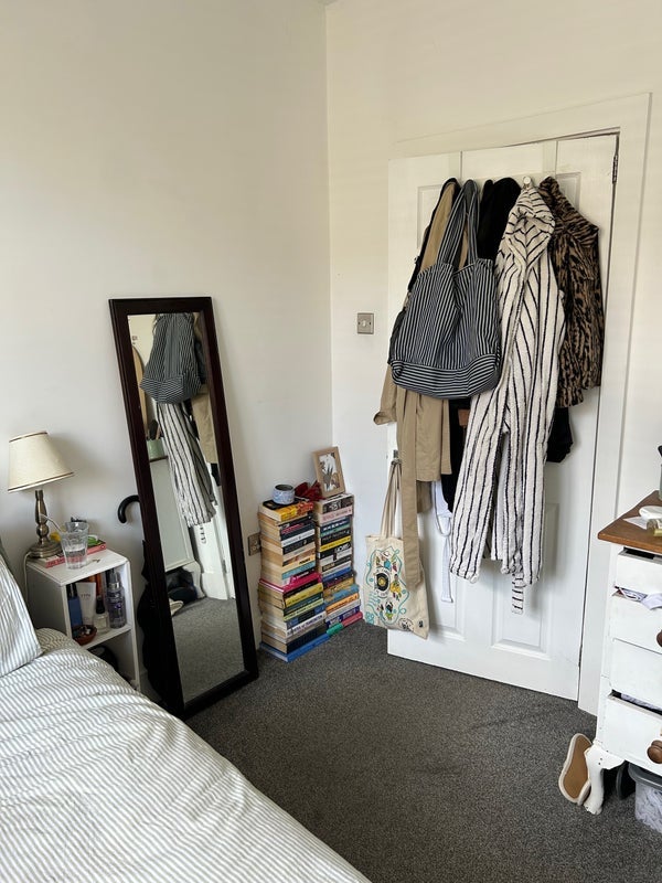 Room Haslemere Road in Greater London