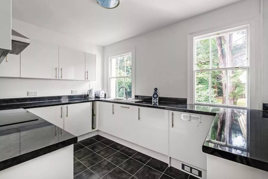 Flat Redcote Place in Mole Valley