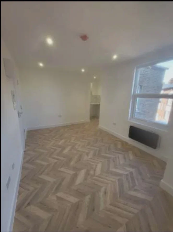 Room Camberwell Church Street in Greater London