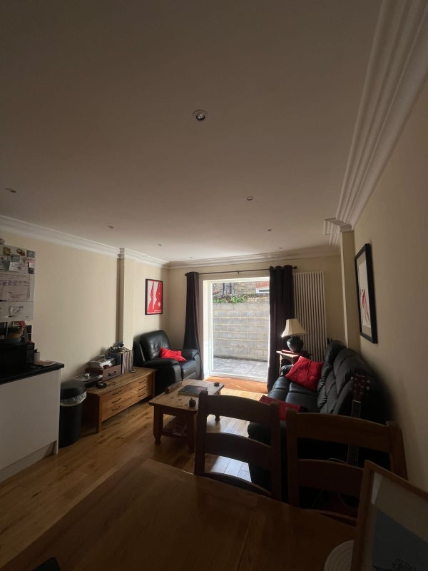 Flat Collingbourne Road in Greater London