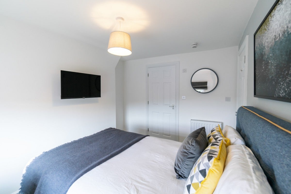 Room Watlington Street in Reading