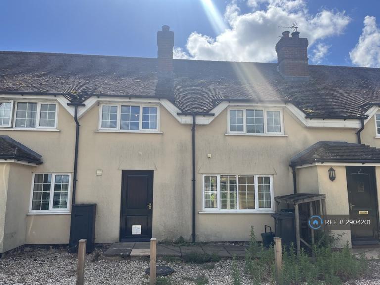 House Dogkennel Lane in Fawley