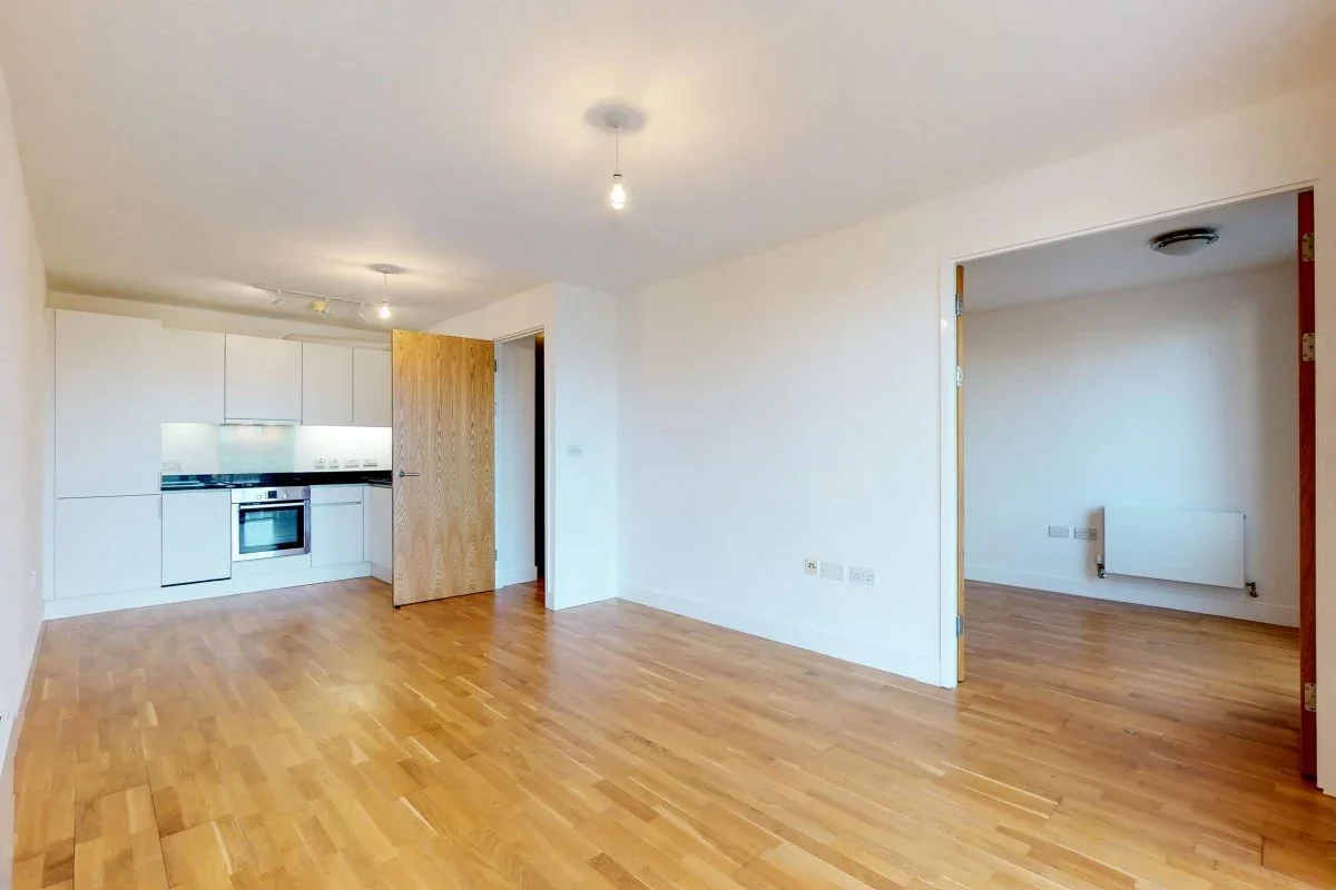 Flat Queensbridge Road in Greater London