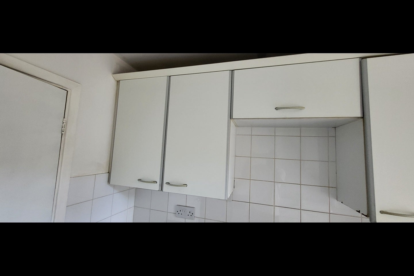House Blackwater Close in Basingstoke and Deane
