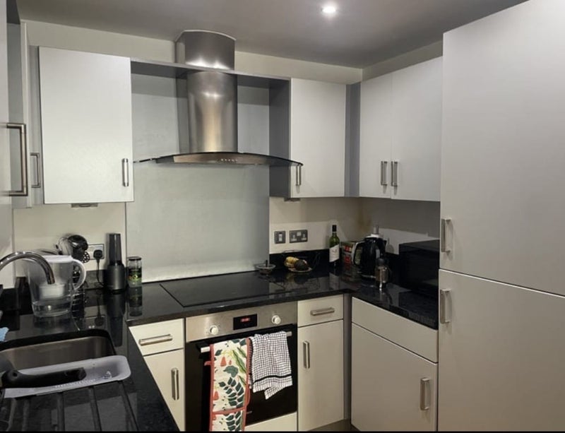 Room Southgate Road in Greater London