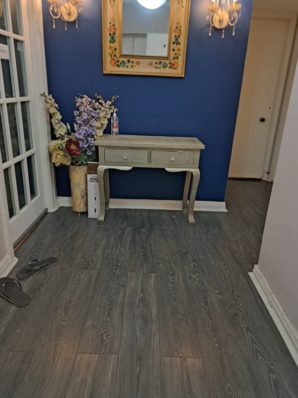 Room Bayswater Road in City of Westminster