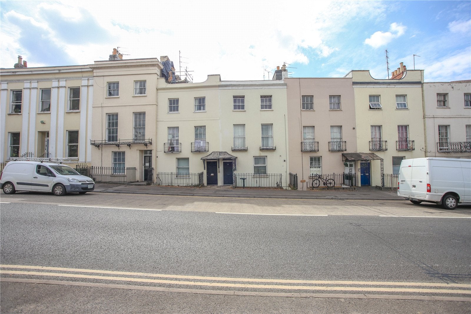 Flat London Road in Cheltenham