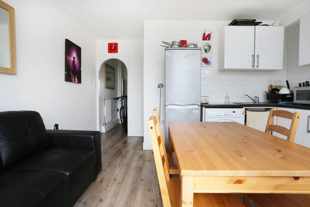 Room Walter Terrace in Greater London