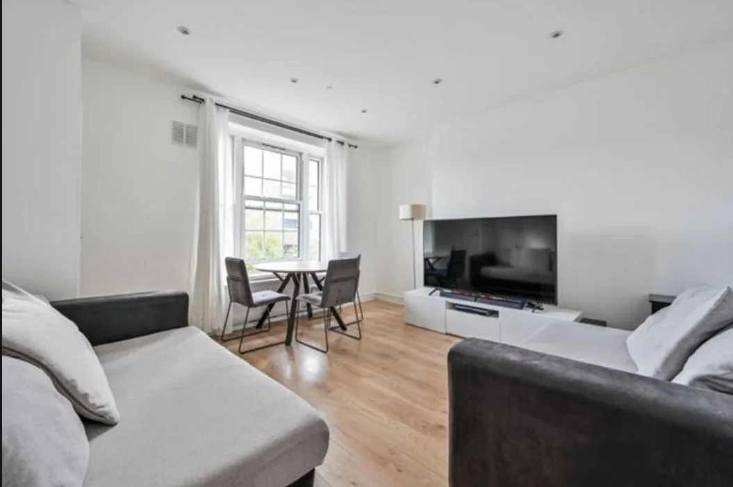 Flat Frankham Street in Greater London