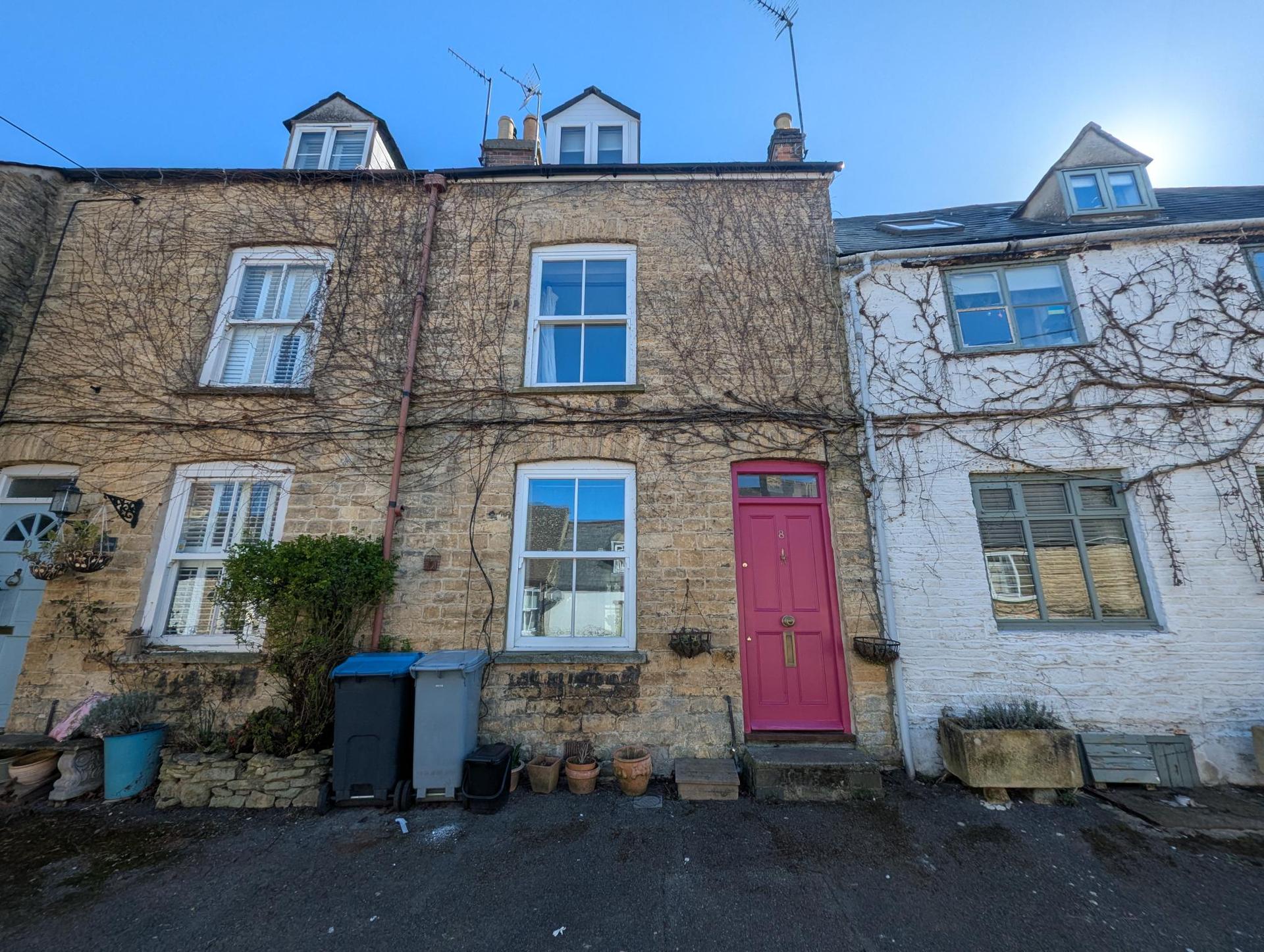 House Spring Street in West Oxfordshire