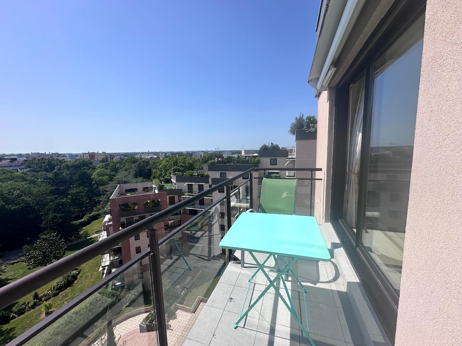 Appartement Esplanade Compans Caffarelli à Toulouse