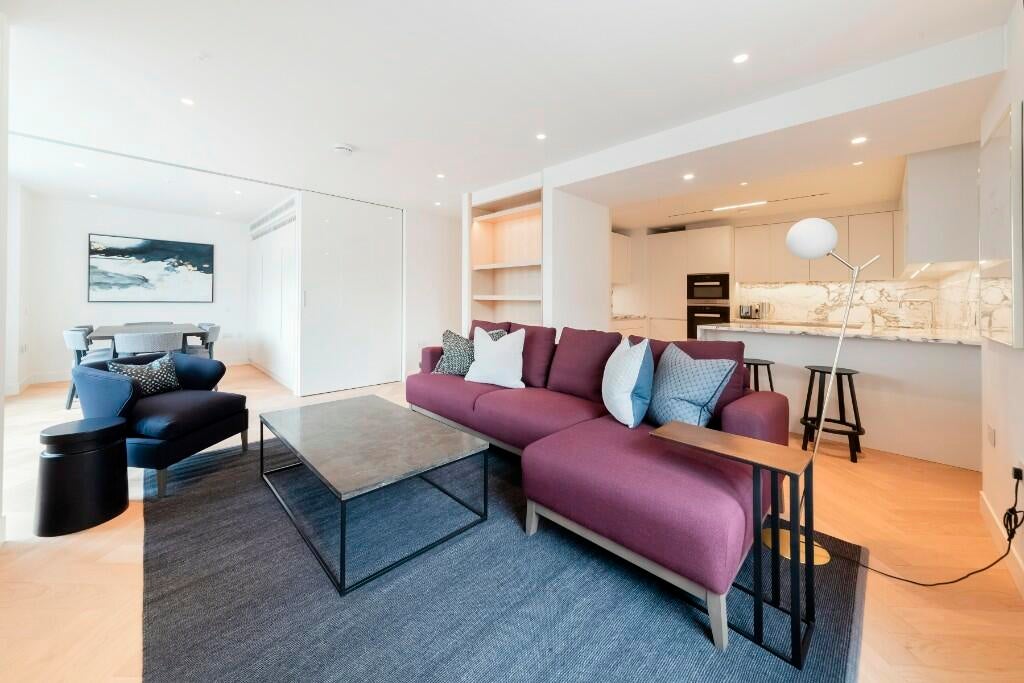 Flat Sherwood Street in City of Westminster