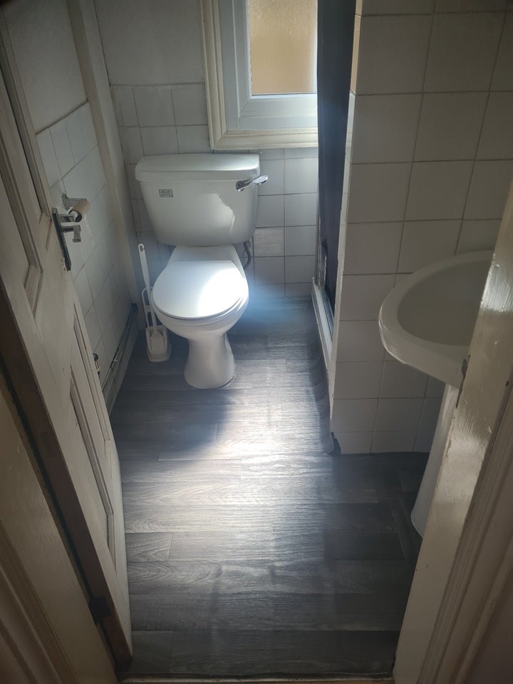 Room Selborne Road in Birmingham