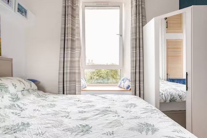 Room Argyle Street in Glasgow