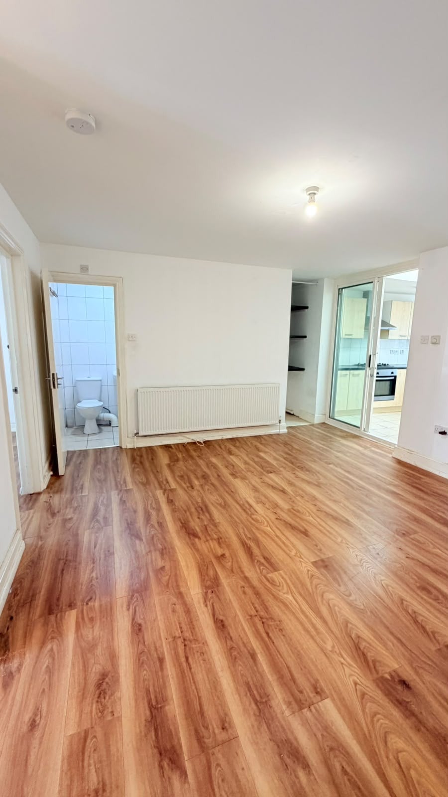 Flat Campden Crescent in Greater London