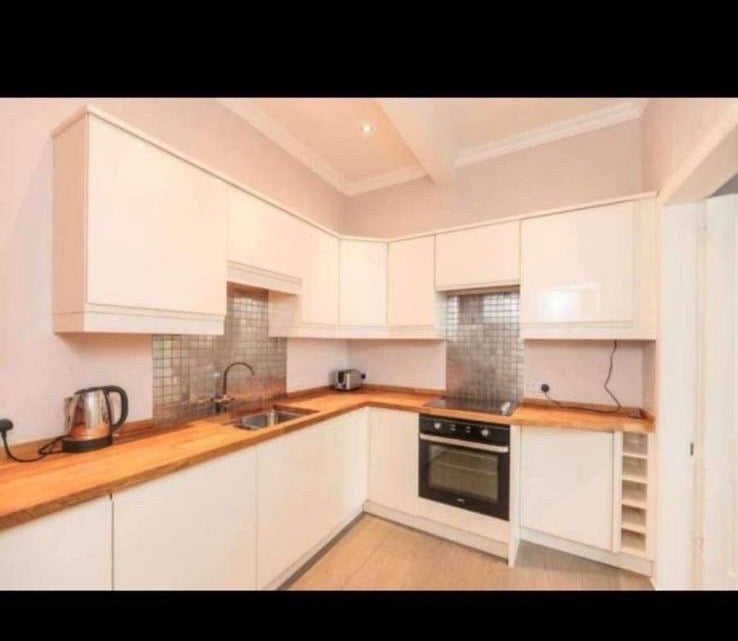 Room Bruntsfield Place in City of Edinburgh