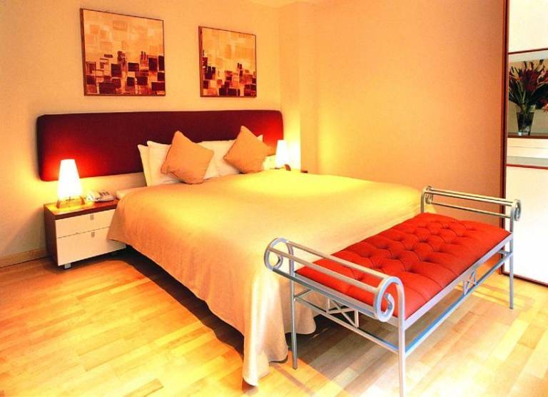 Flat Astwood Mews in Greater London