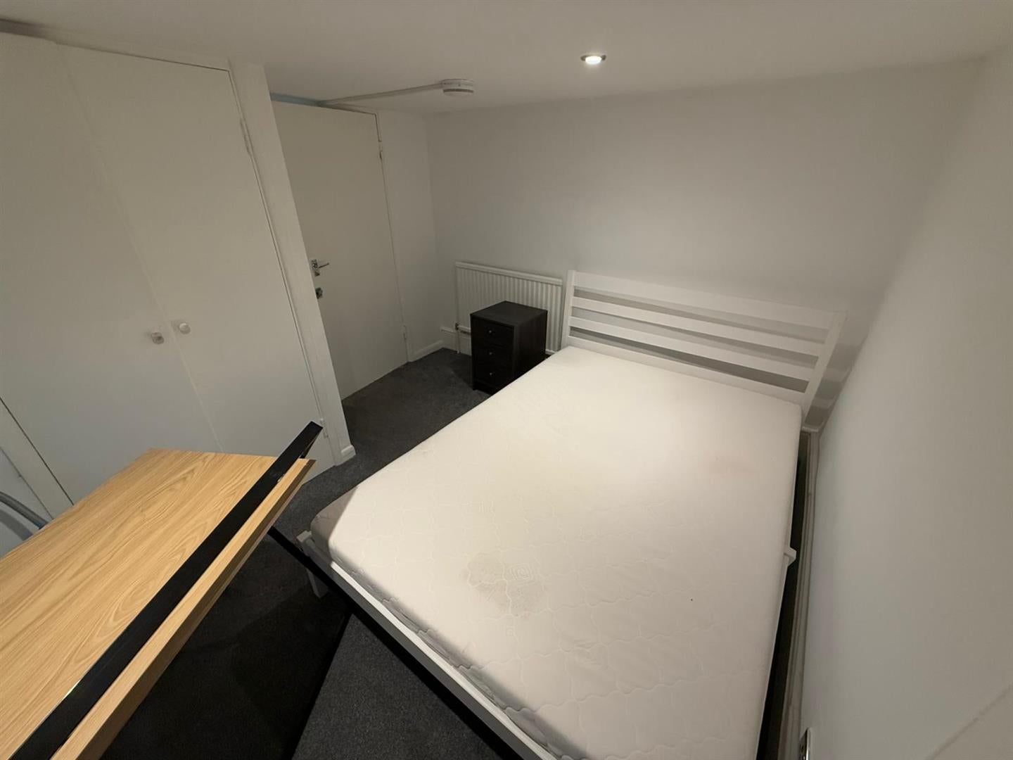 Room Clarence Square in Brighton
