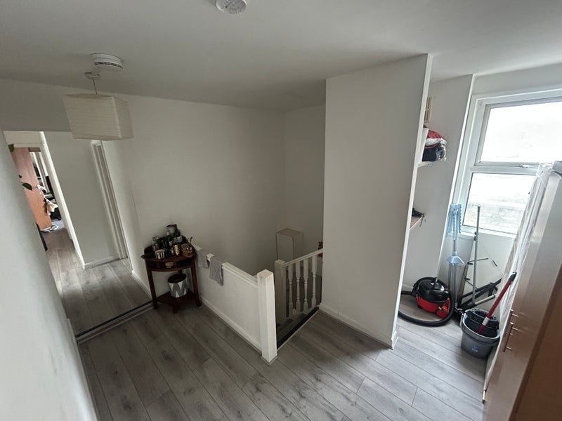 Room Cambridge Heath Road in Greater London