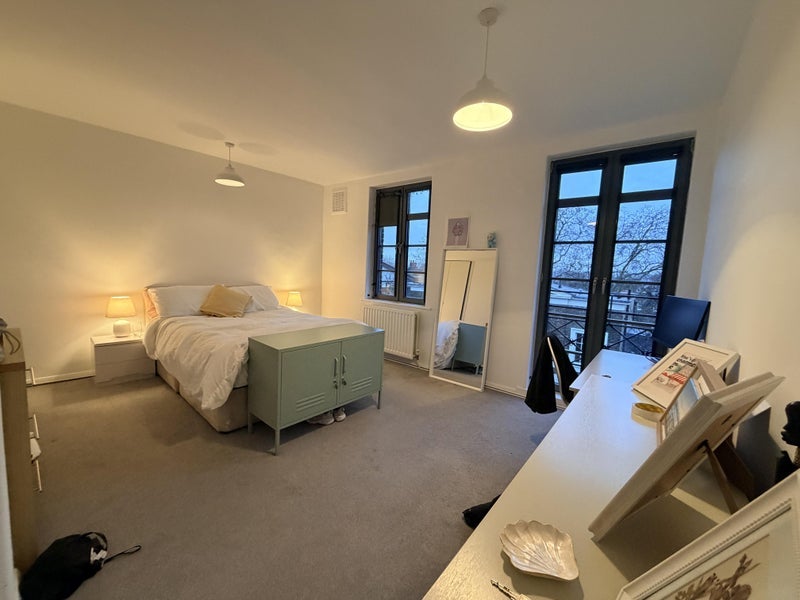 Room Great Percy Street in Greater London