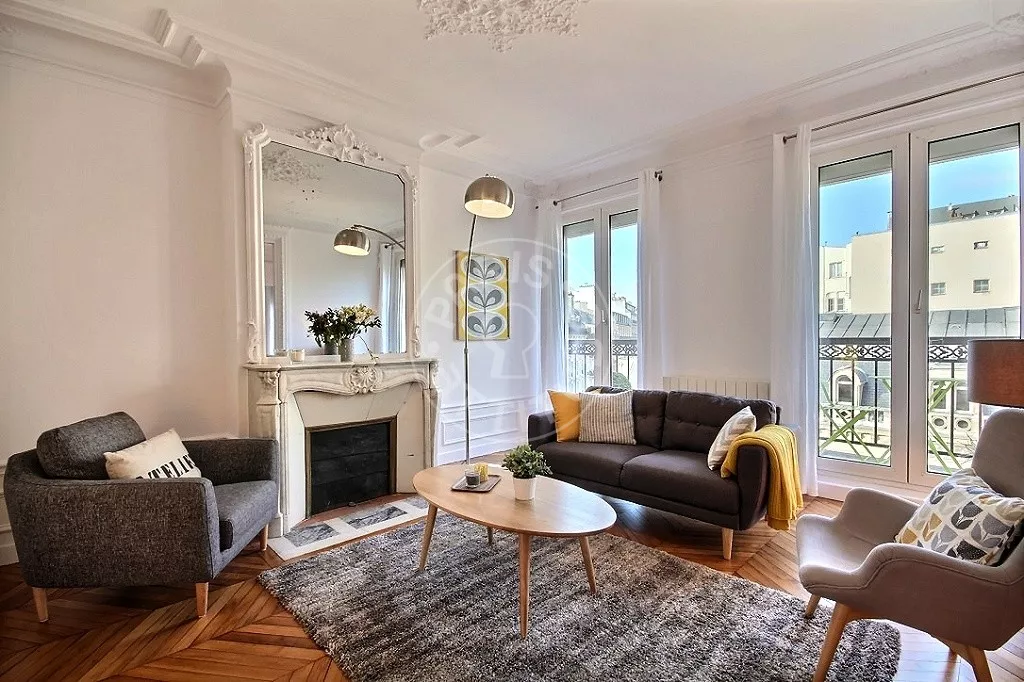 Appartement Rue Cambacérès à Paris