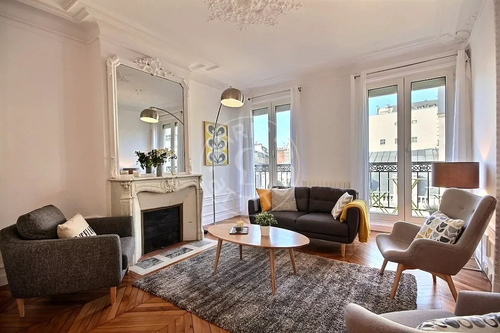 Appartement Rue Cambacérès à Paris