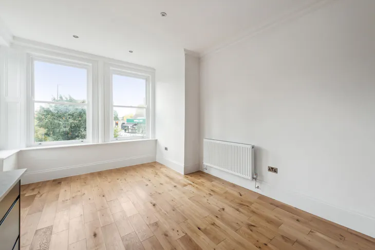 Flat Kilburn Lane in Greater London