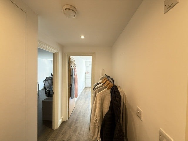 Flat Market Place in Watford