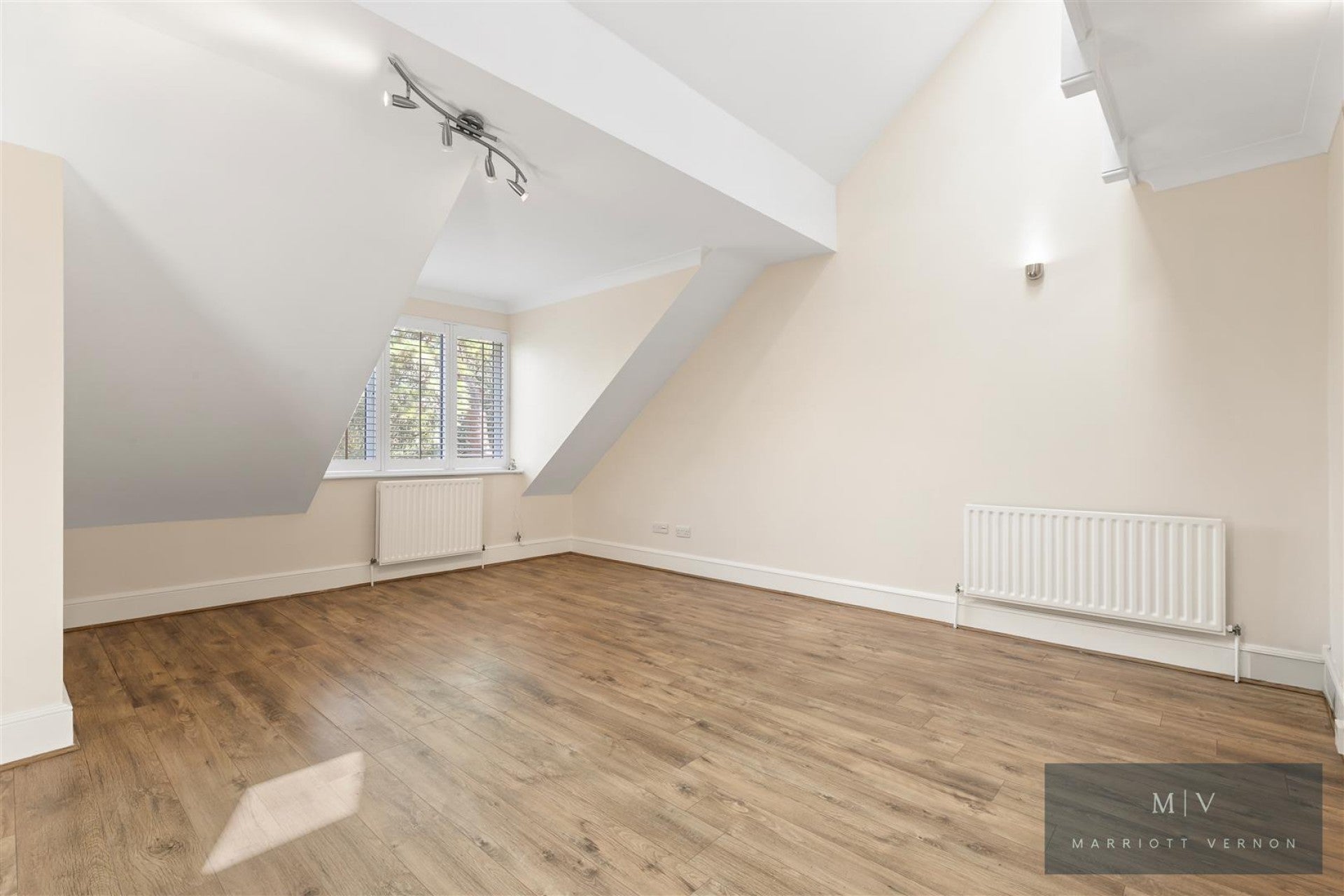 Flat Addington Road in Greater London