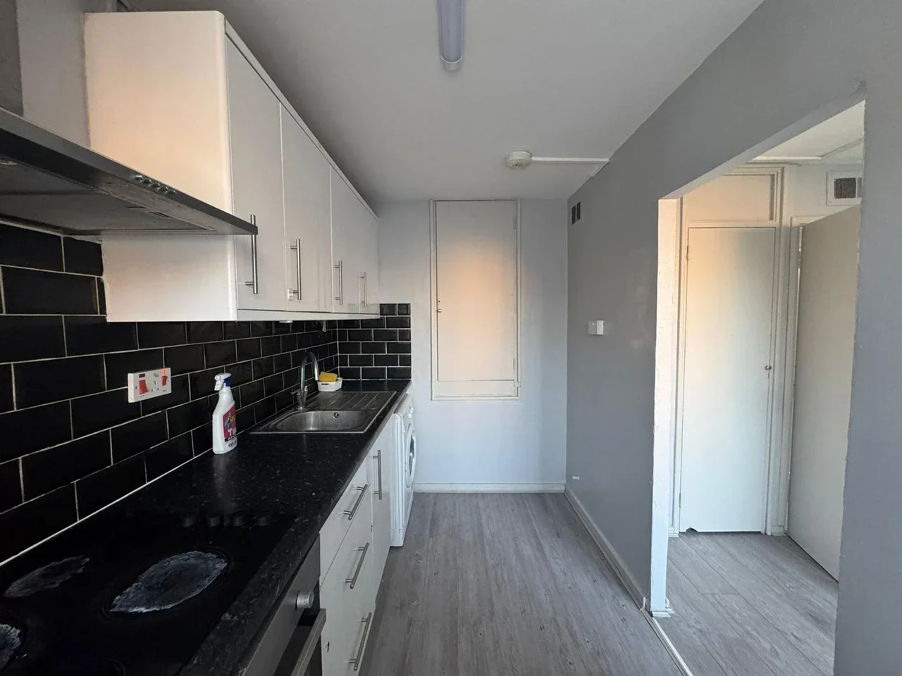 Room Clearbrook Way in Greater London