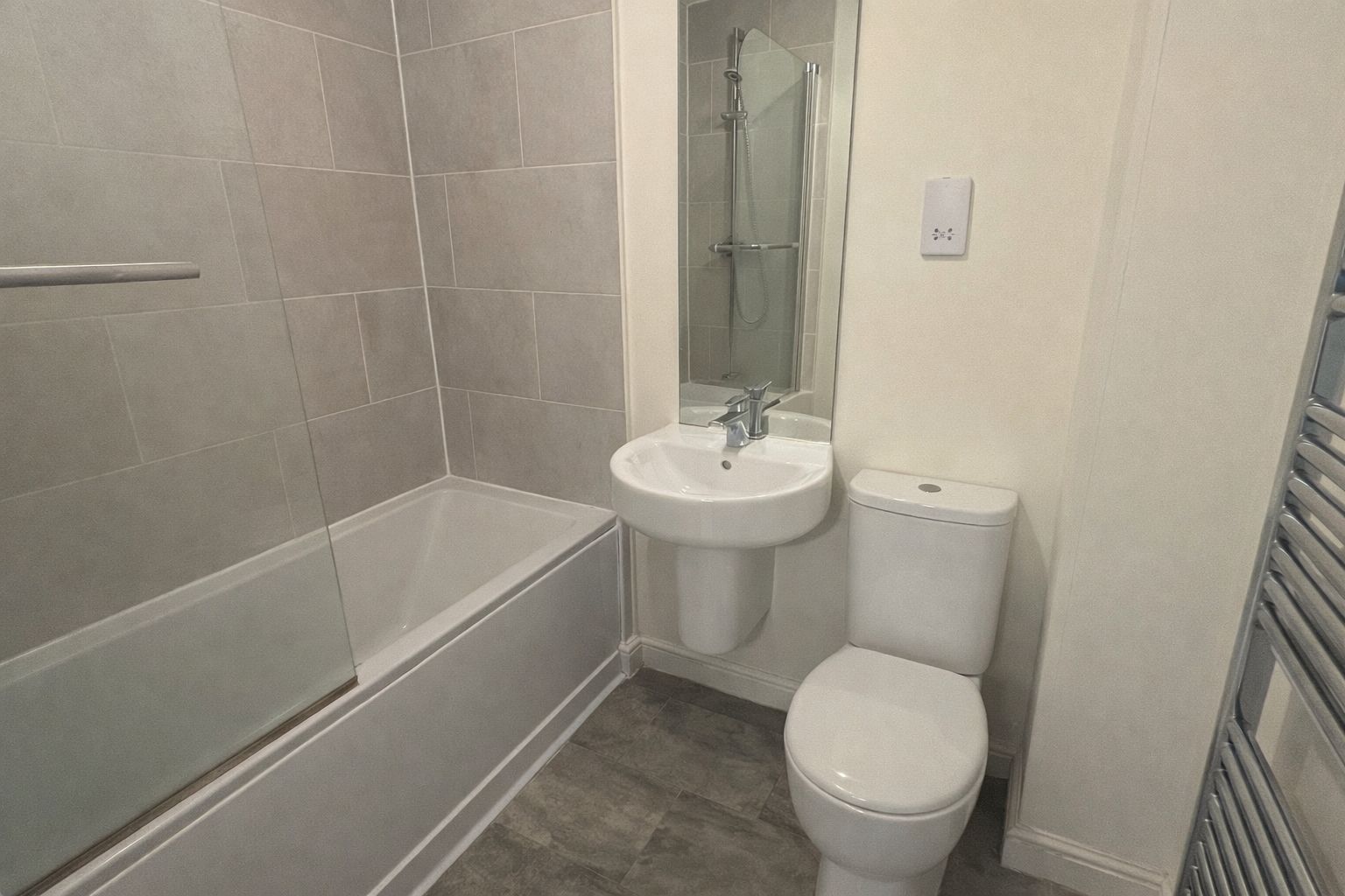 Room Great Clover Leaze in Harry Stoke