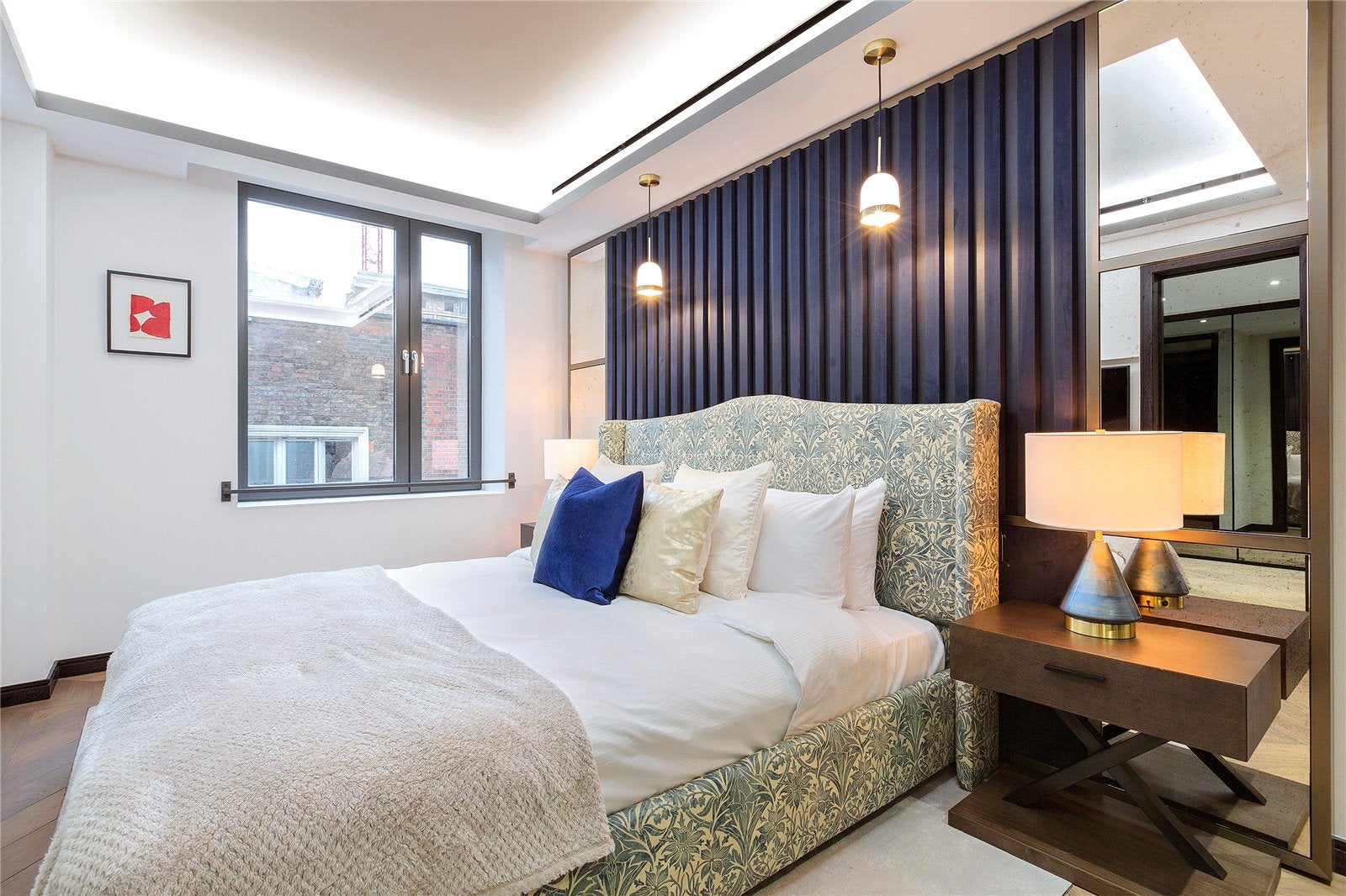 Flat Golden Square in City of Westminster