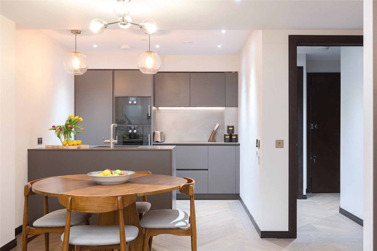 Flat Golden Square in City of Westminster