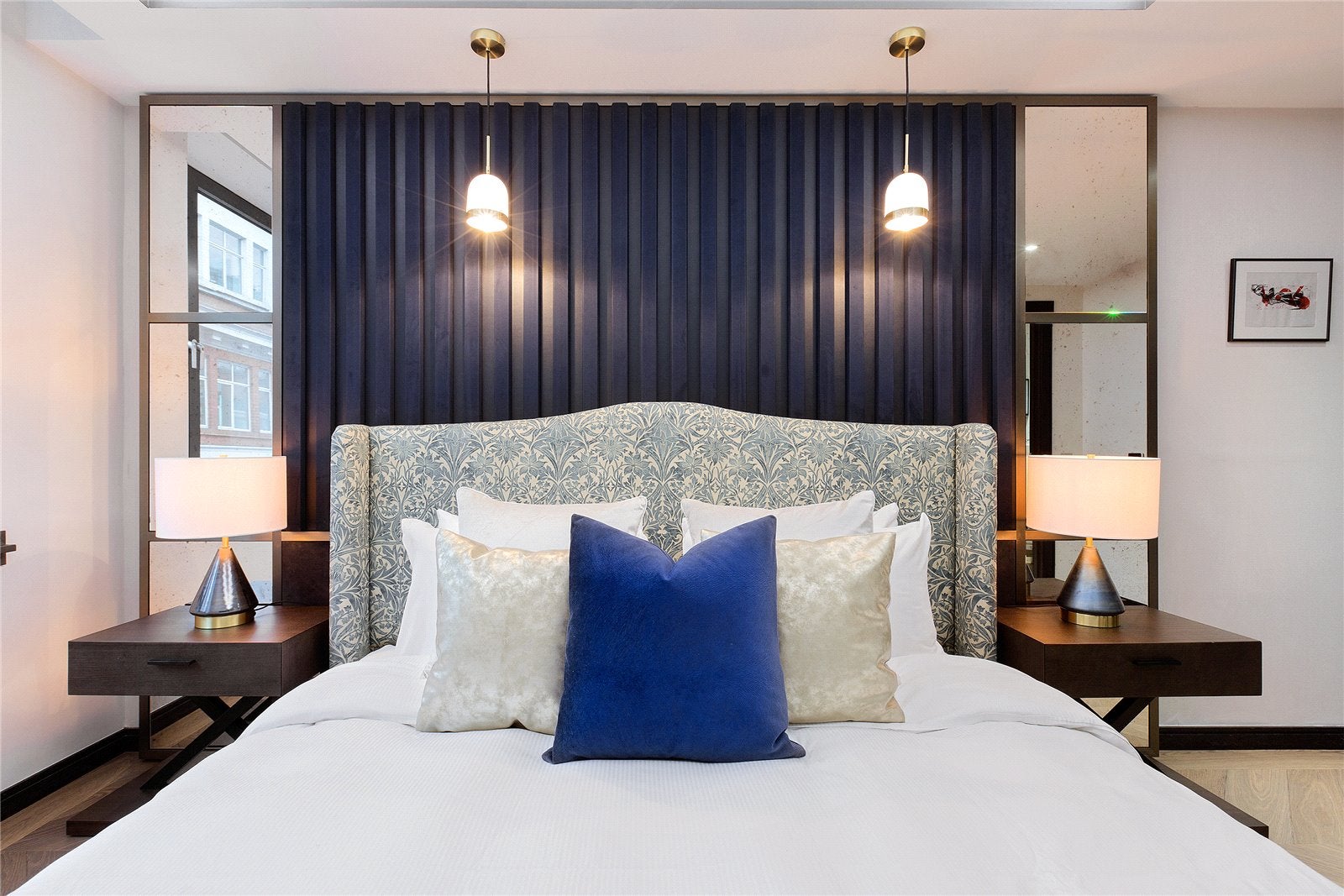 Flat Golden Square in City of Westminster