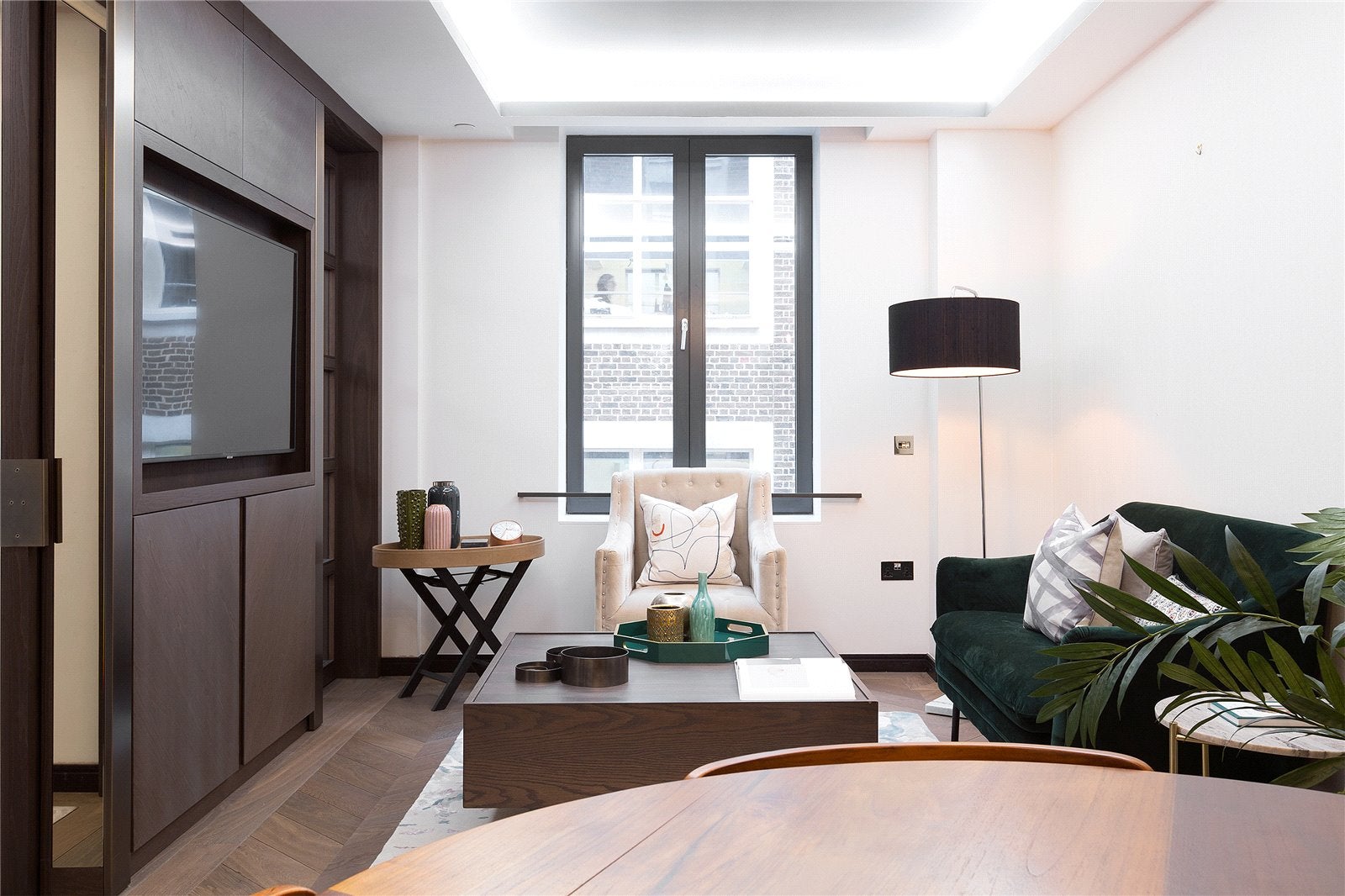 Flat Golden Square in City of Westminster