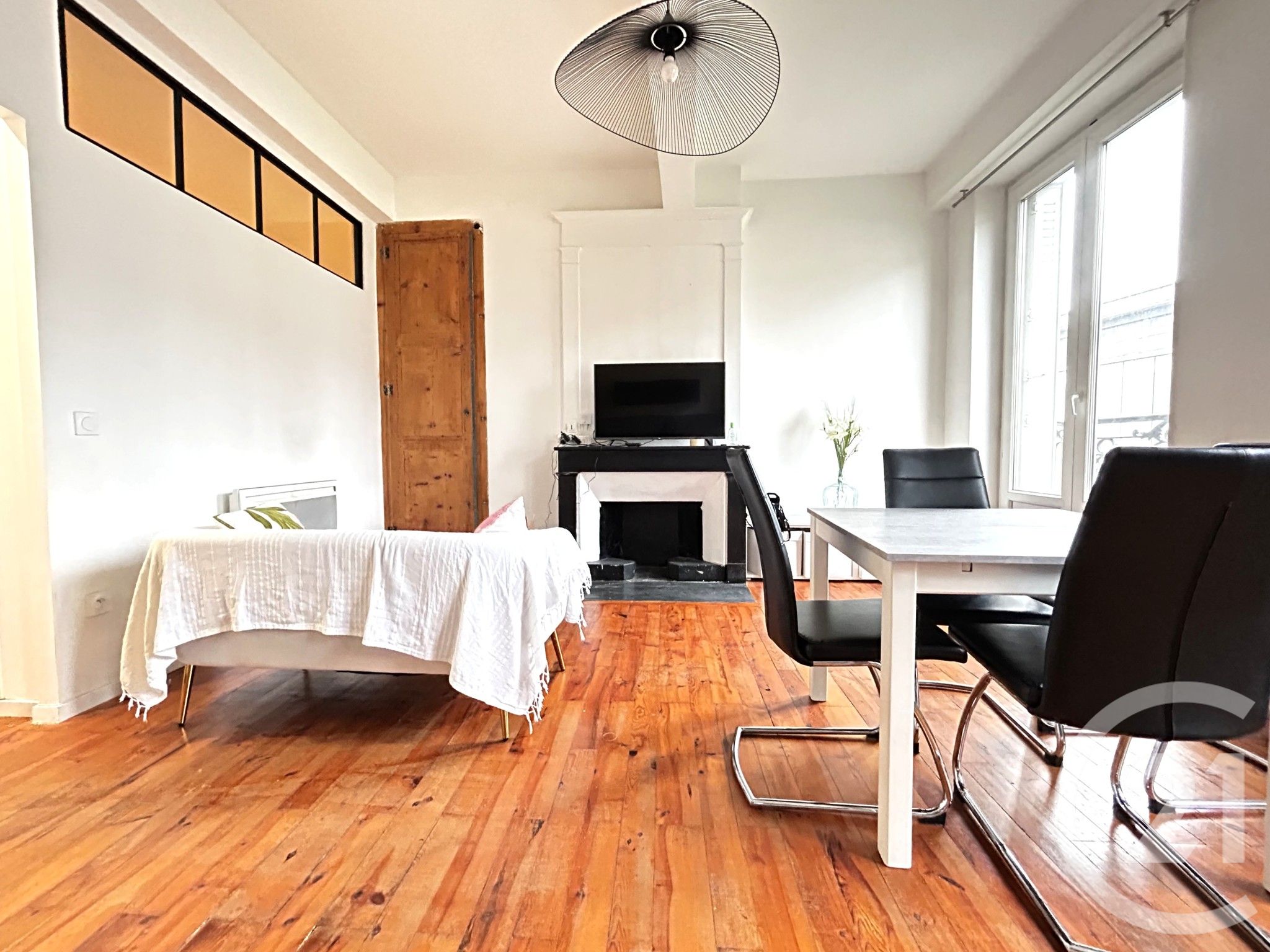 Appartement Place Grenette à Grenoble