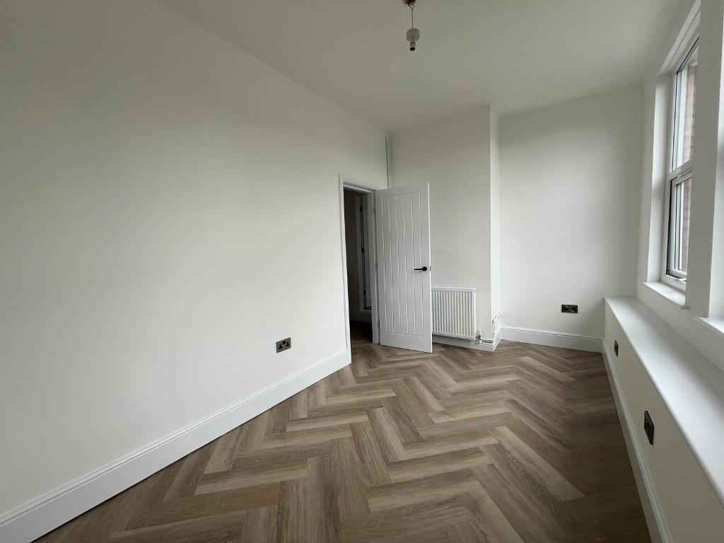 Flat Wilbraham Road in Manchester
