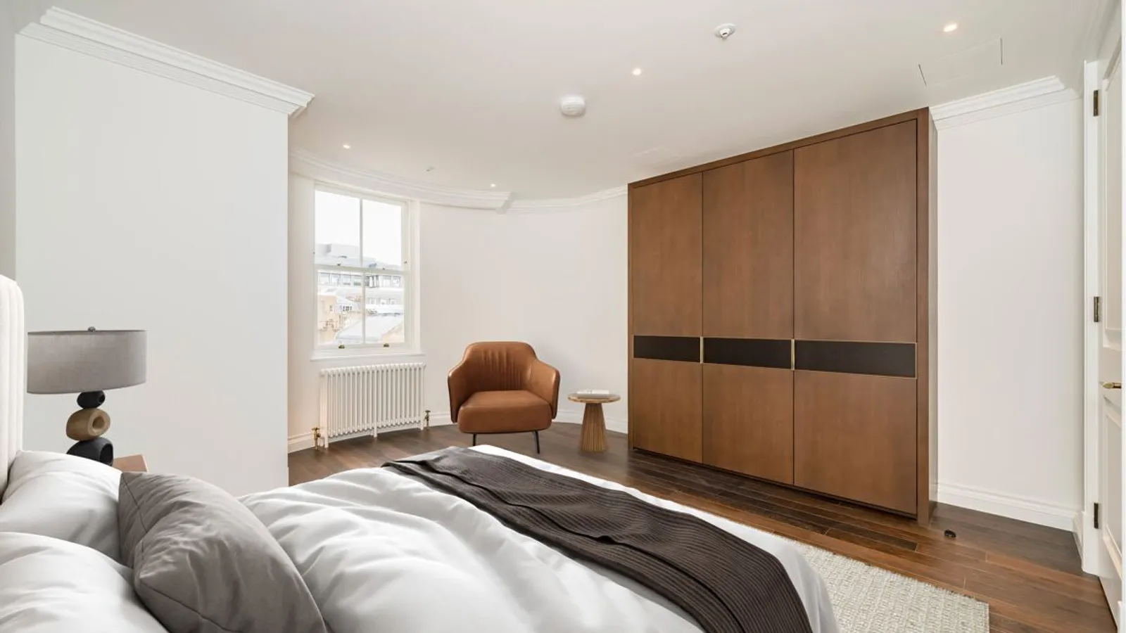 Flat Charles Street in City of Westminster